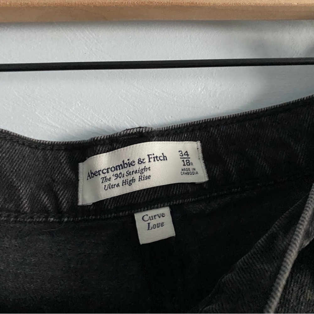 Abercrombie & Fitch Charcoal Straight Leg Jeans - Picture 8 of 13